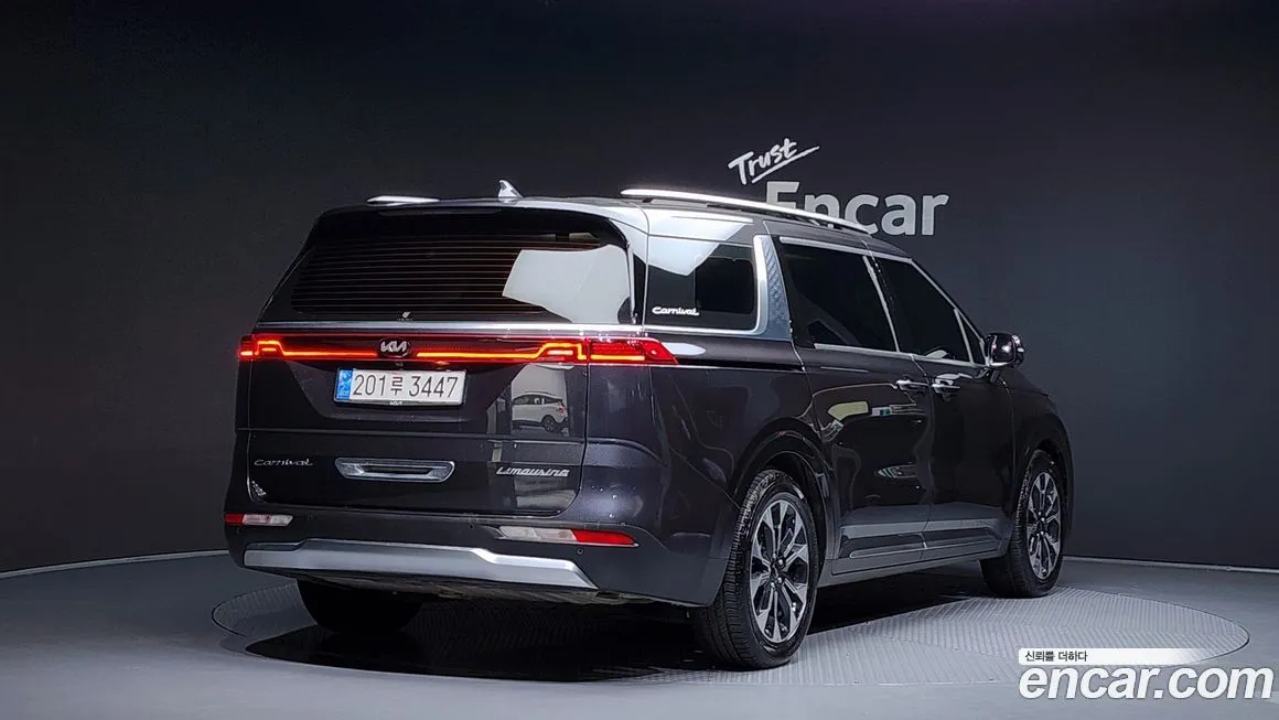 Kia Carnival 2021 из KR, фото 2