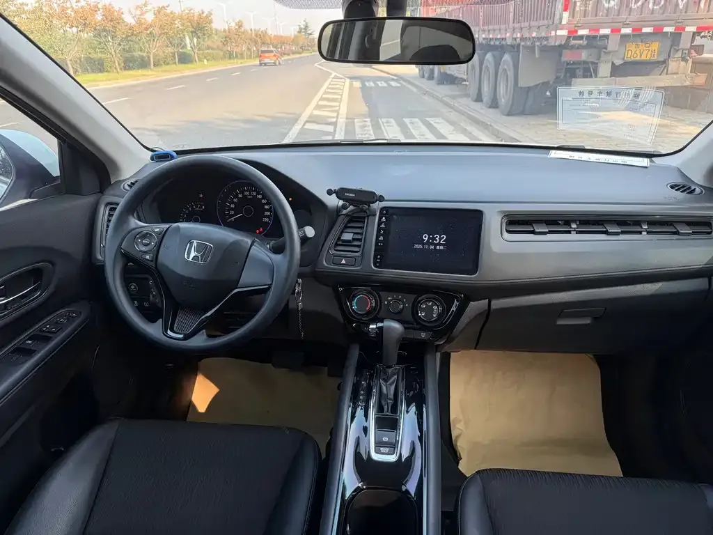 Honda Vezel 2021 из CN, фото 7