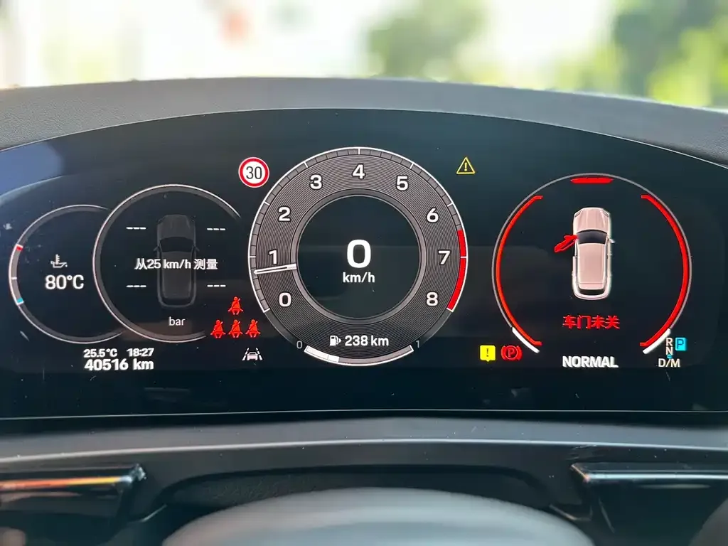Porsche Cayenne 2024 из CN, фото 6