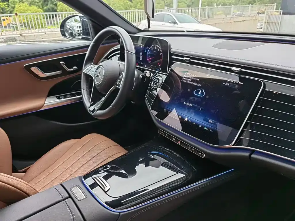 Mercedes-Benz E-Class 2024 из CN, фото 8