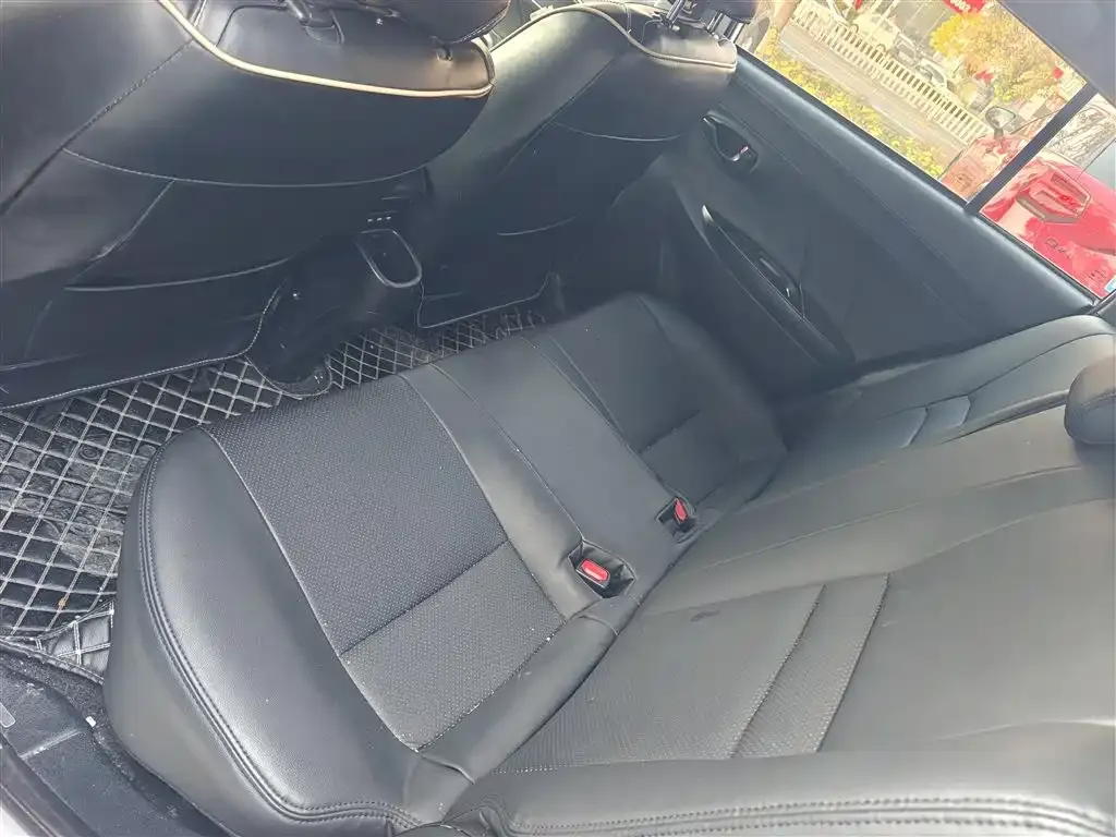 Toyota Yaris L 2021 из CN, фото 5