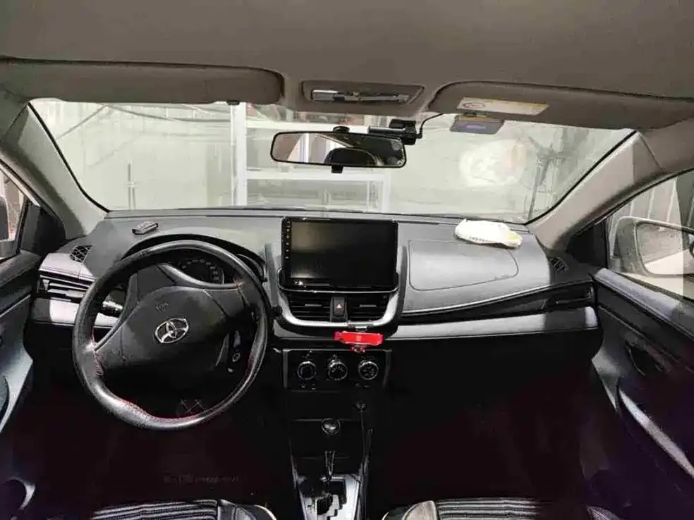 Toyota Yaris L 2021 из CN, фото 6