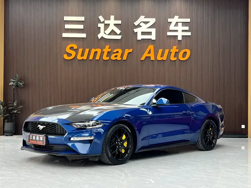 Ford Mustang 2022 из CN, фото 1