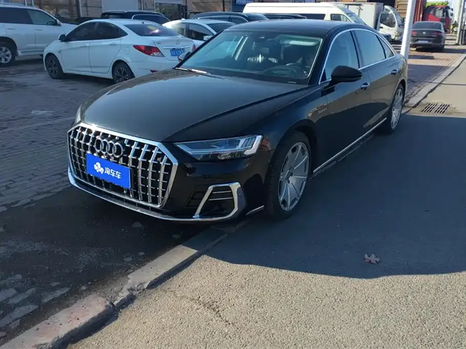 Audi A8 2022 из CN, фото 1