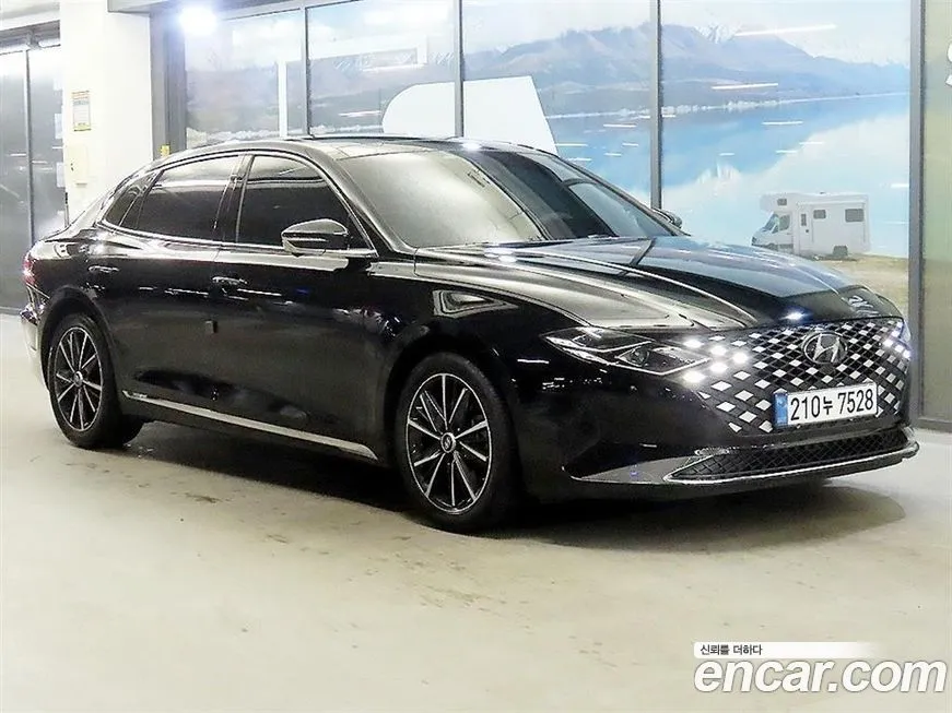 Hyundai Grandeur 2023 из KR, фото 2