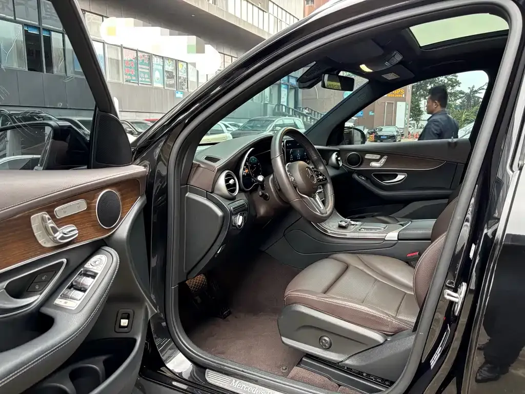 Mercedes-Benz GLC 2022 из CN, фото 4
