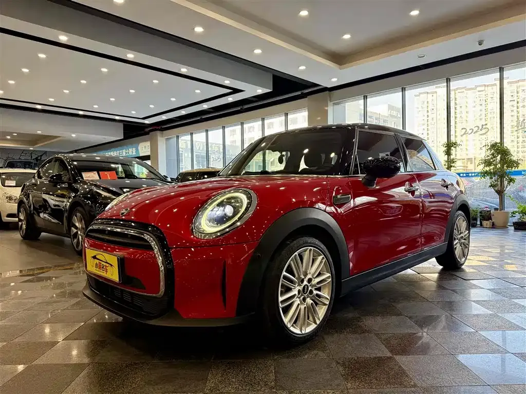MINI Cooper (3-door) 2021 из CN, фото 1
