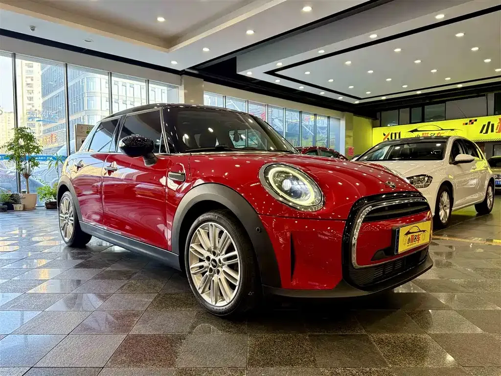 MINI Cooper (3-door) 2021 из CN, фото 3
