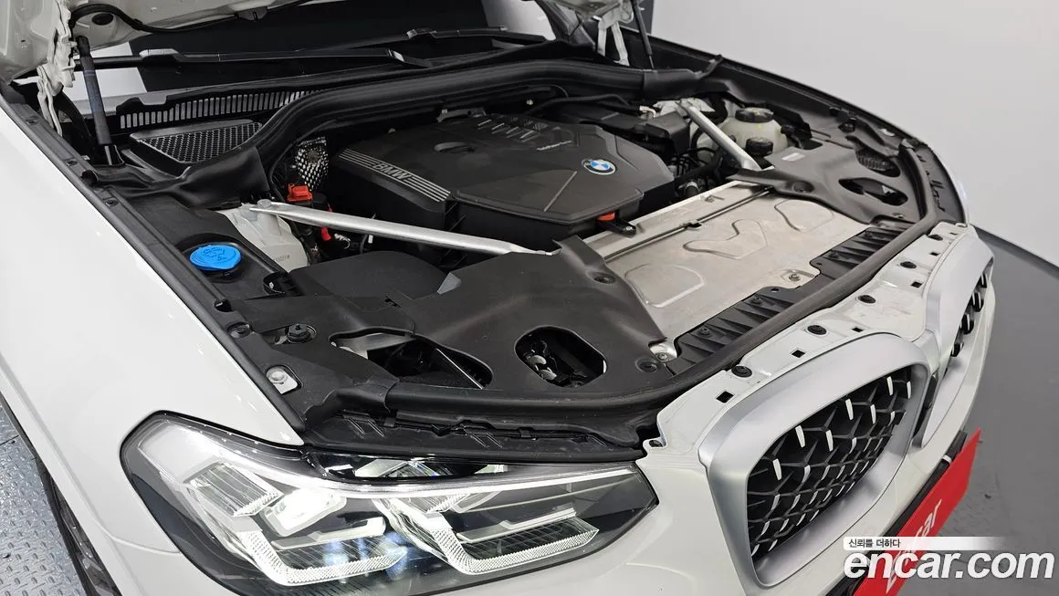 BMW X4 2025 из KR, фото 6