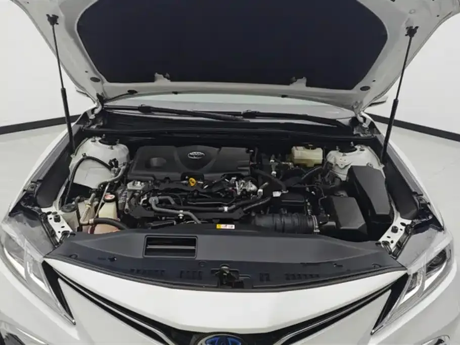 Toyota Camry 2023 из CN, фото 10