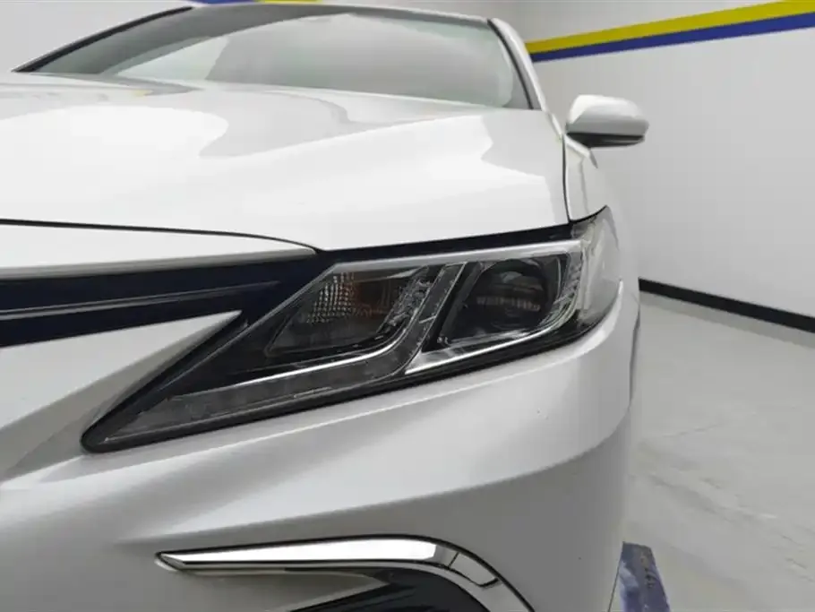 Toyota Camry 2023 из CN, фото 5