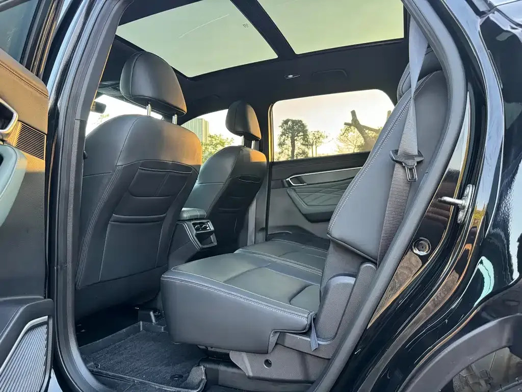 Geely Haoyue L 2024 из CN, фото 5