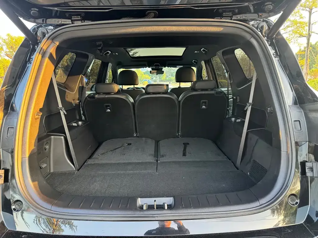 Geely Haoyue L 2024 из CN, фото 8