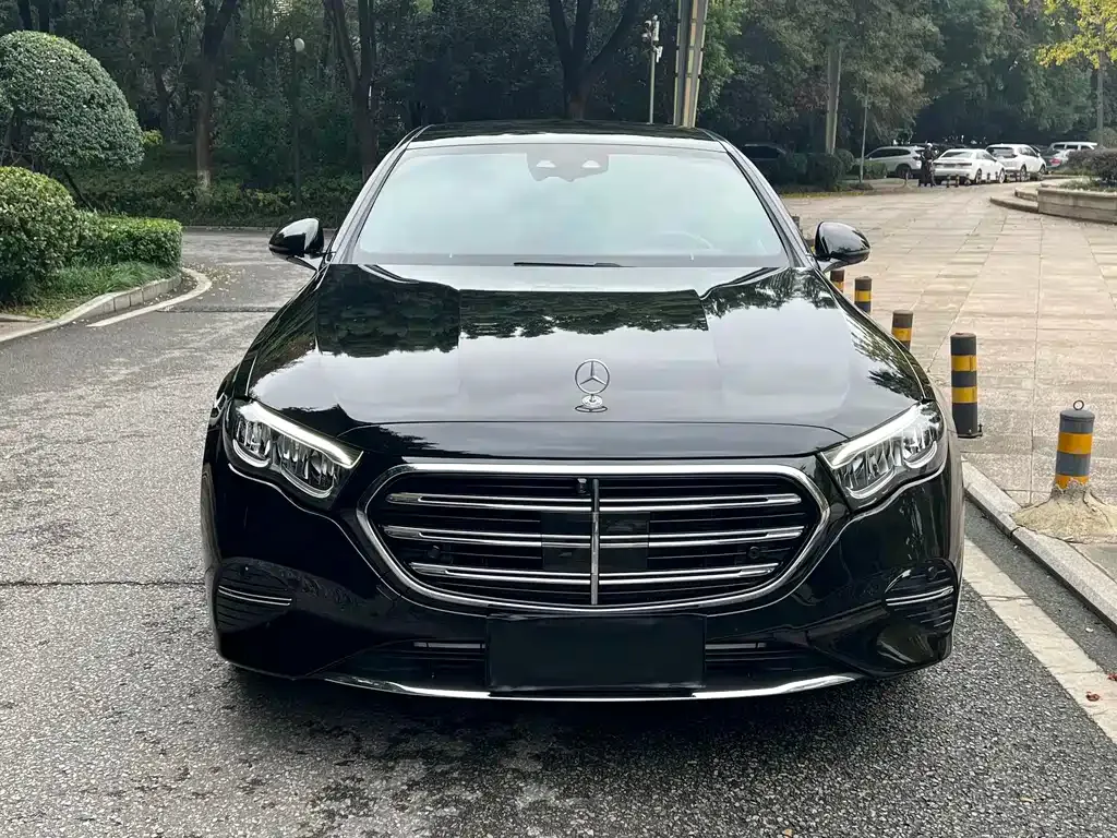 Mercedes-Benz E-Class 2025 из CN, фото 1