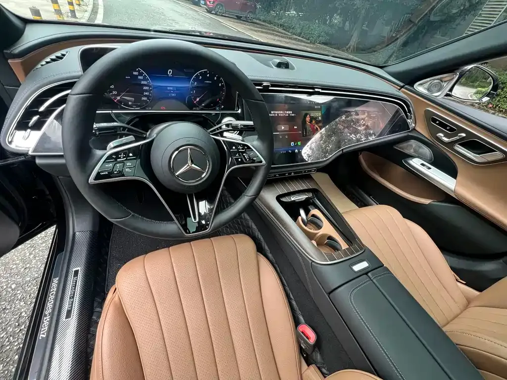 Mercedes-Benz E-Class 2025 из CN, фото 4