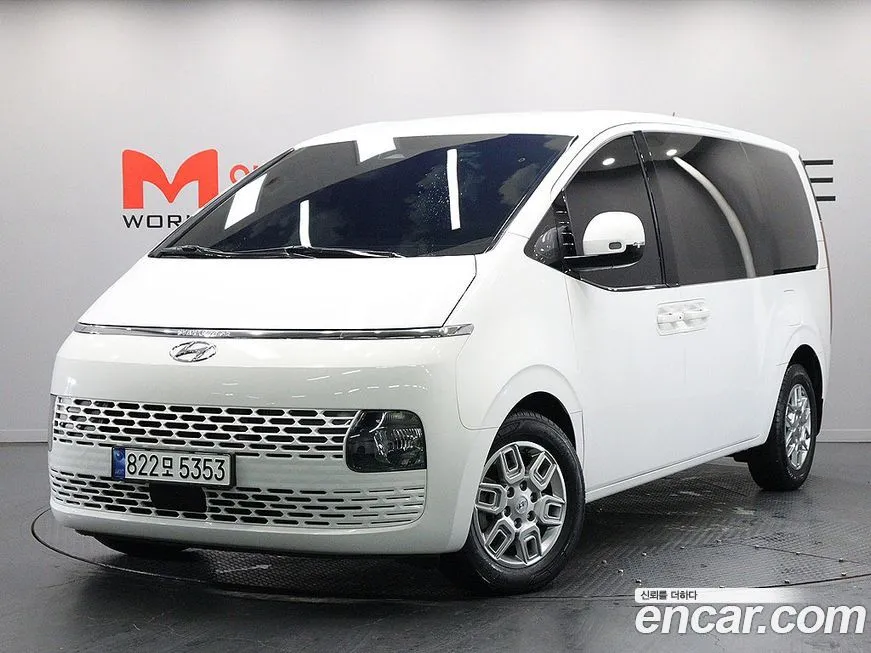 Hyundai Staria 2023 из KR, фото 1