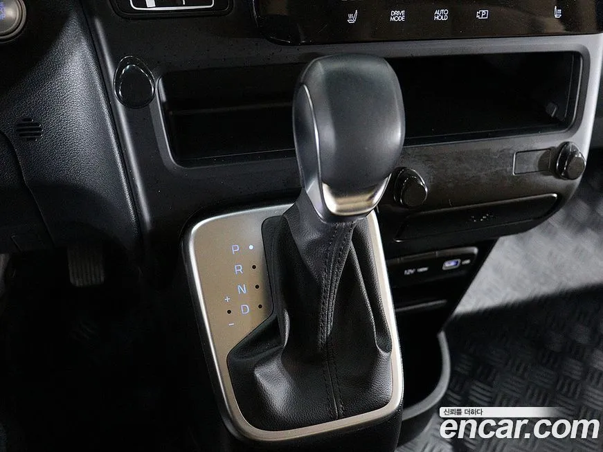 Hyundai Staria 2023 из KR, фото 10