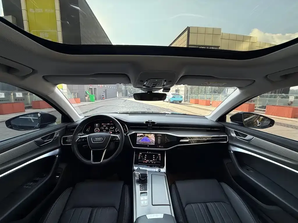 Audi A6L 2023 из CN, фото 5