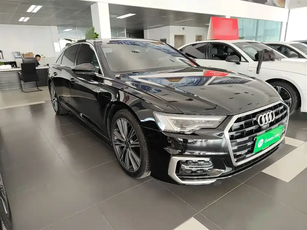 Audi A6L 2024 из CN, фото 4