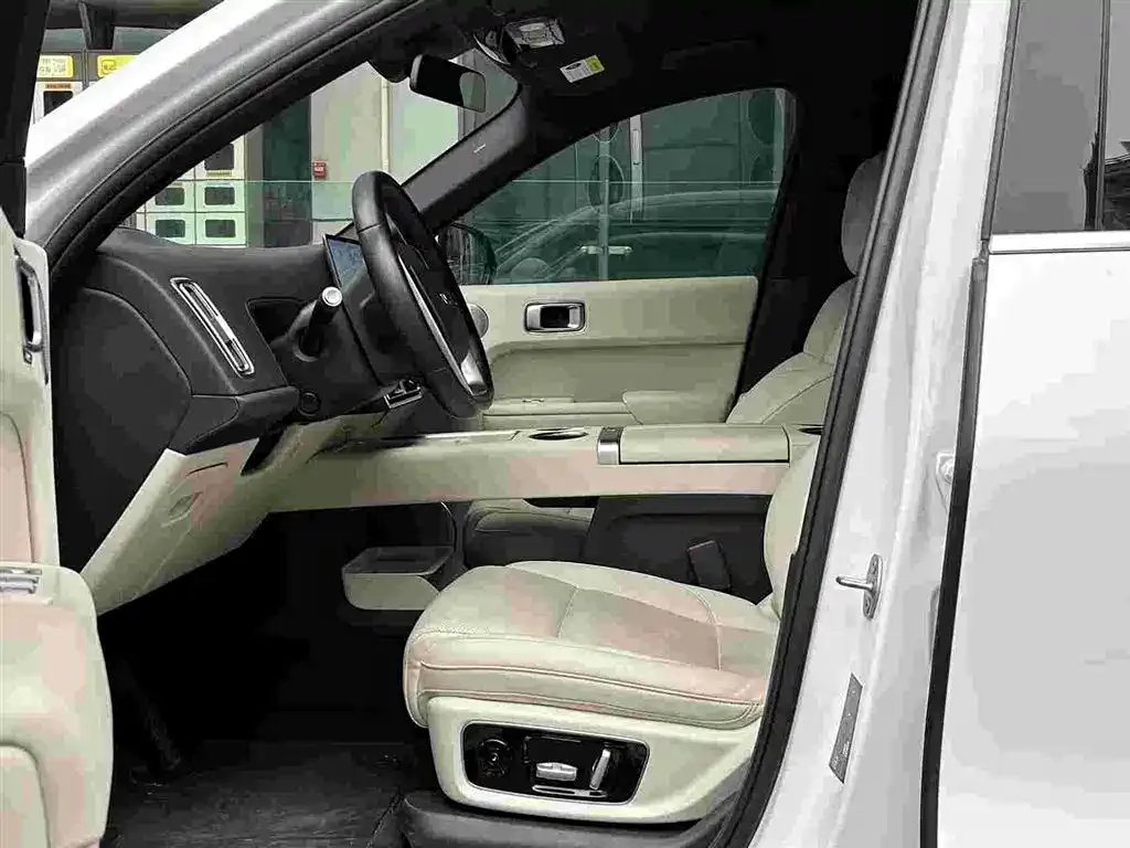 Li Auto L9 2023 из CN, фото 9