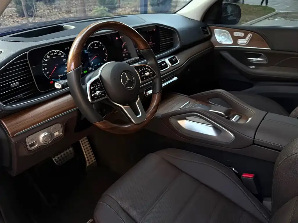 Mercedes-Benz GLS 2023 из CN, фото 8