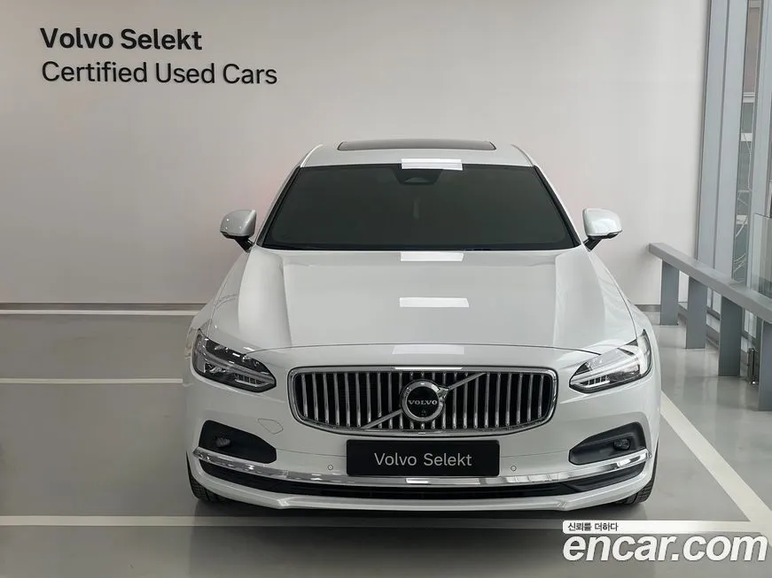 Volvo S90 2024 из KR, фото 3
