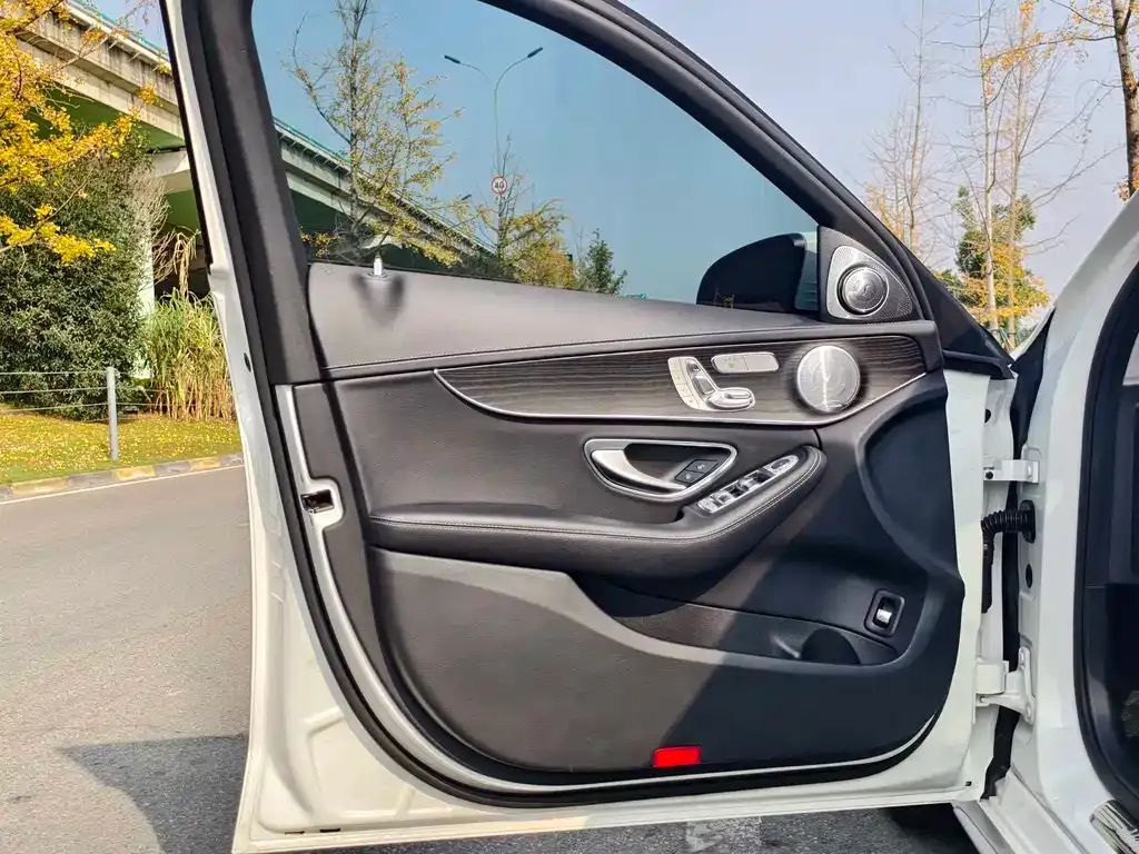 Mercedes-Benz C-Class 2021 из CN, фото 4