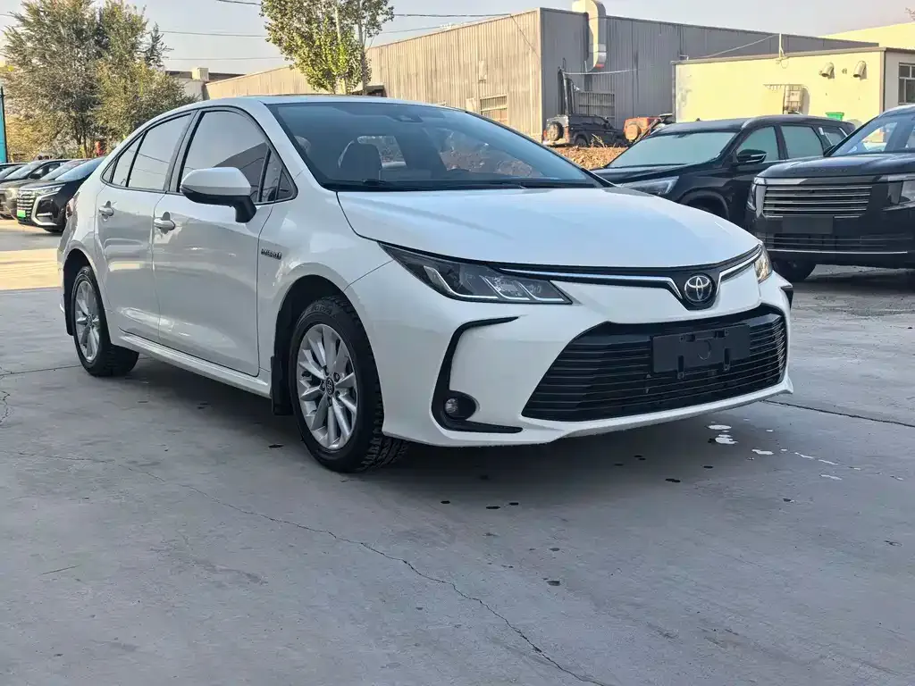 Toyota Corolla 2021 из CN, фото 2