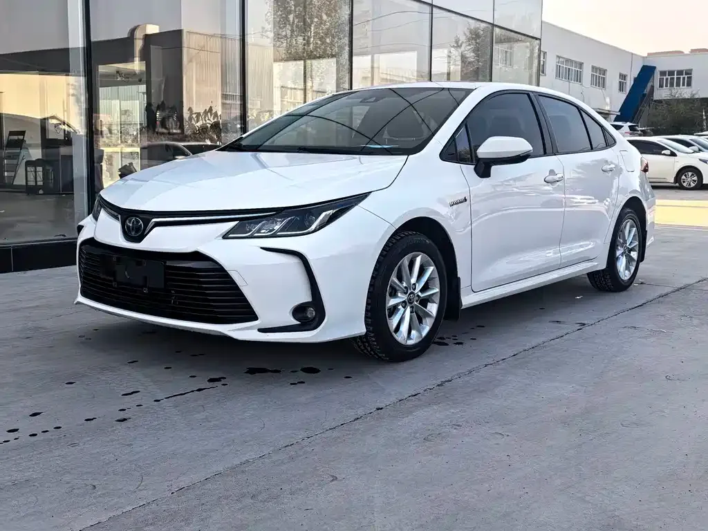 Toyota Corolla 2021 из CN, фото 3