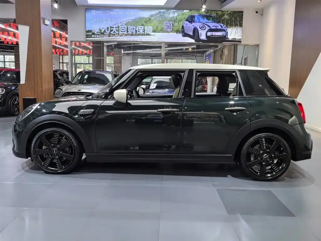 MINI Cooper (3-door) 2022 из CN, фото 3