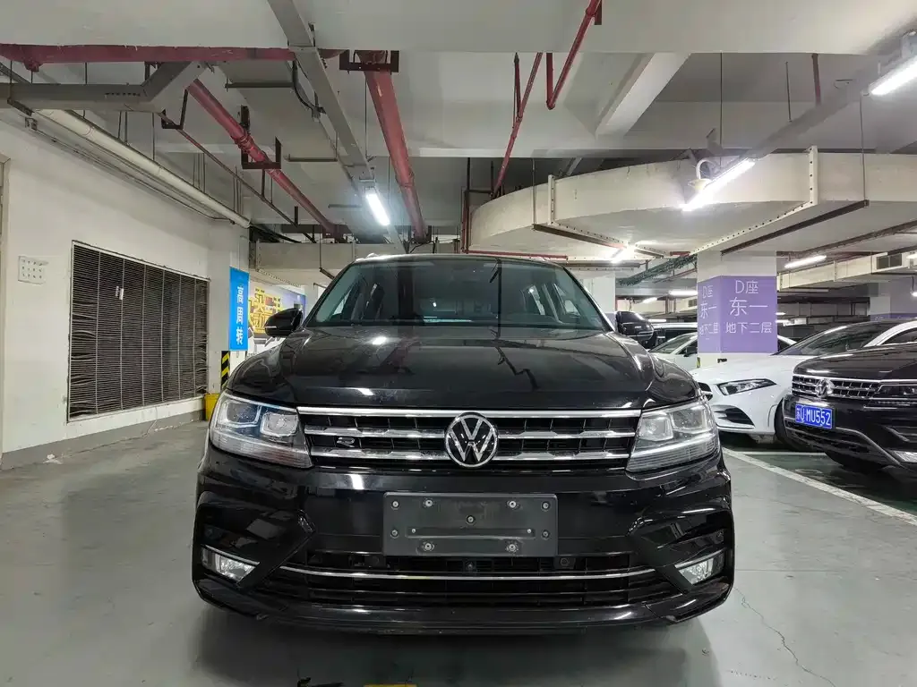Volkswagen Tiguan L 2021 из CN, фото 3