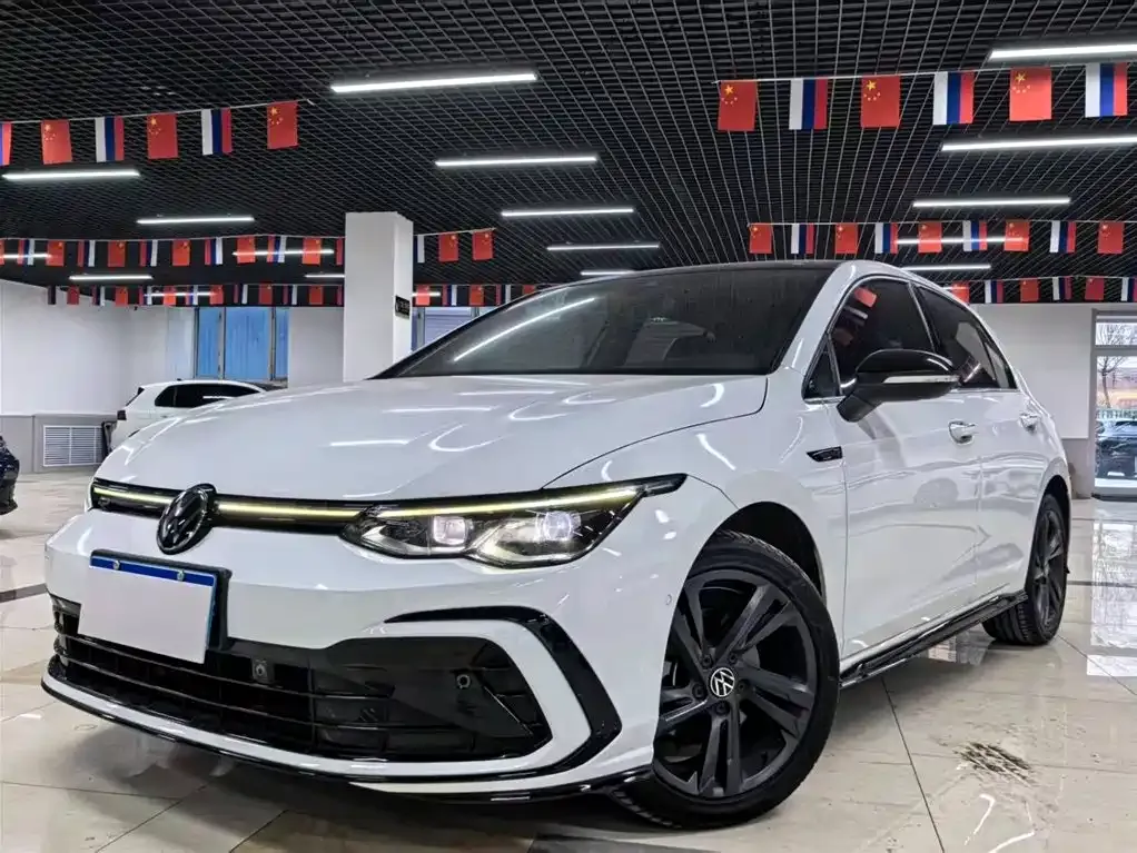 Volkswagen Golf 2021 из CN, фото 1