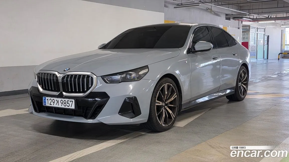 BMW 5-Series 2025 из KR, фото 1