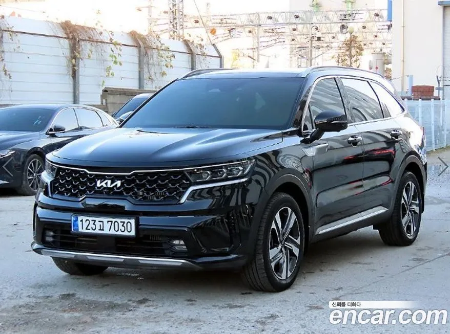 Kia Sorento 2023 из KR, фото 2