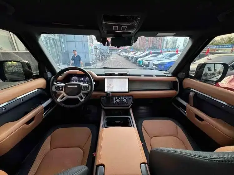 Land Rover Defender 2024 из CN, фото 3