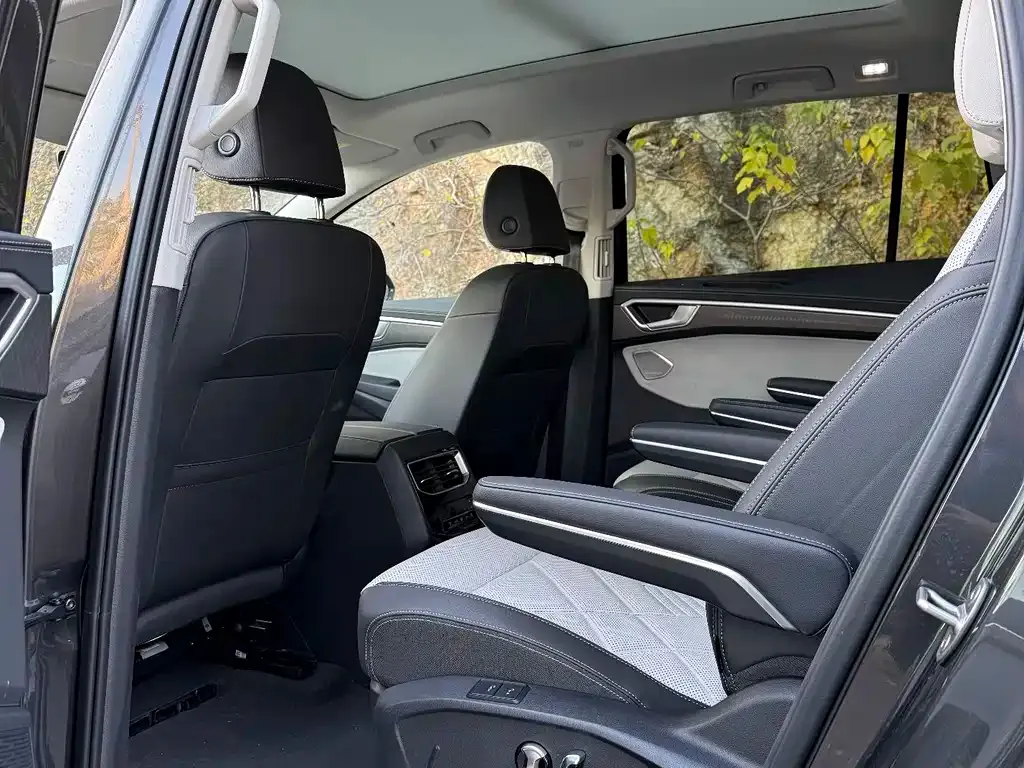 Volkswagen Talagon 2025 из CN, фото 4