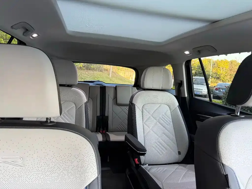 Volkswagen Talagon 2025 из CN, фото 8
