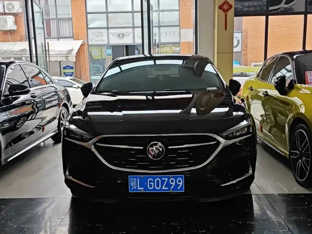 Buick LaCrosse 2023 из CN, фото 2