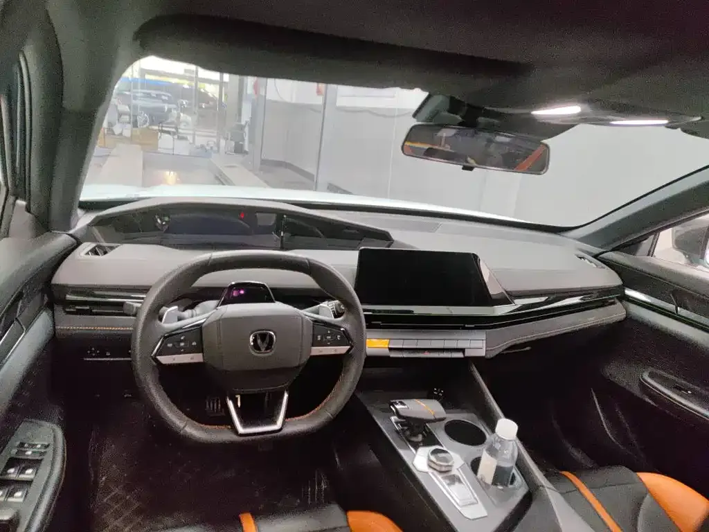 Changan UNI-V 2024 из CN, фото 3