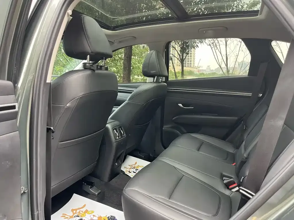 Hyundai Tucson 2023 из CN, фото 8