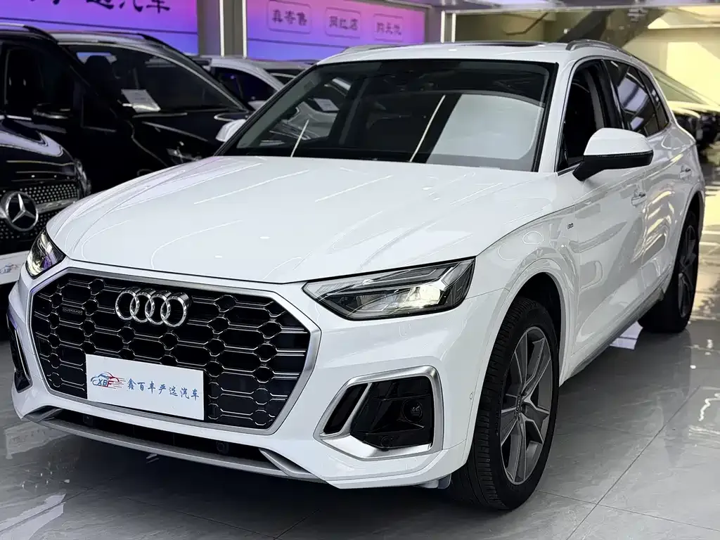 Audi Q5L 2022 из CN, фото 1