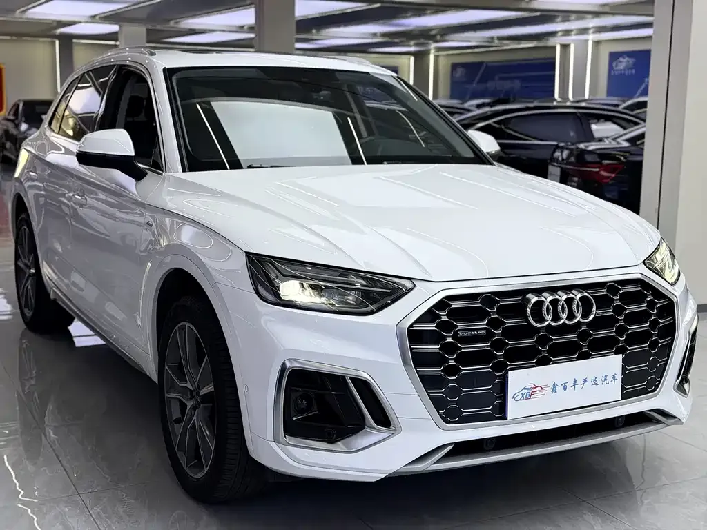Audi Q5L 2022 из CN, фото 3