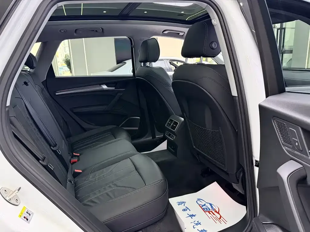 Audi Q5L 2022 из CN, фото 7