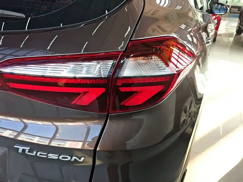 Hyundai Tucson 2021 из CN, фото 8