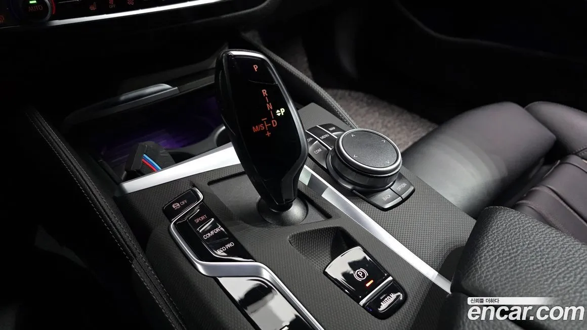 BMW 5-Series 2022 из KR, фото 9