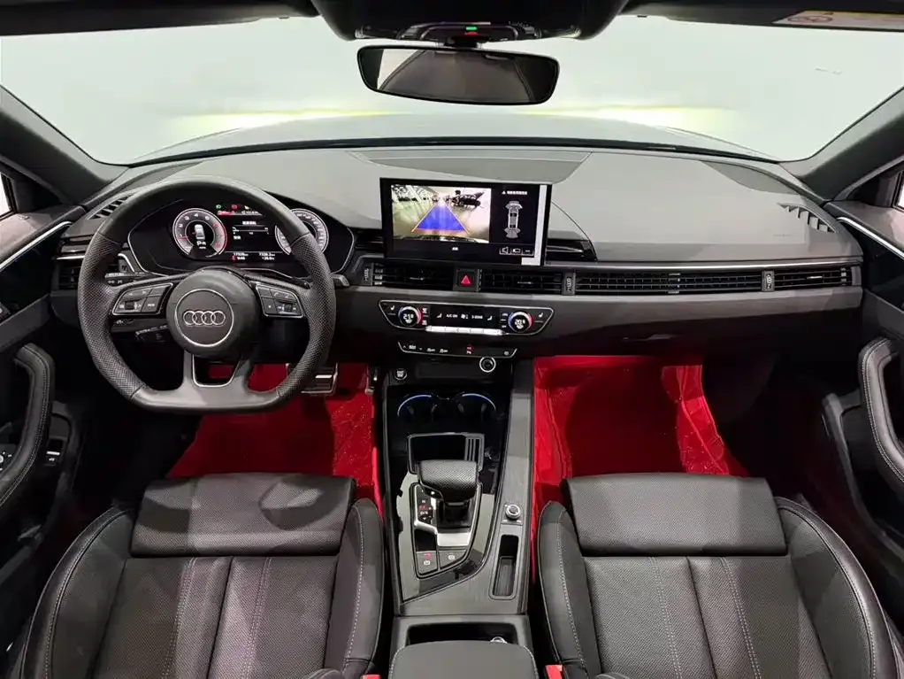 Audi A4L 2024 из CN, фото 6