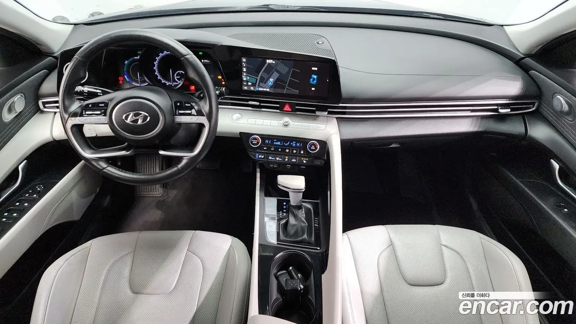Hyundai AVANTE — фото 7