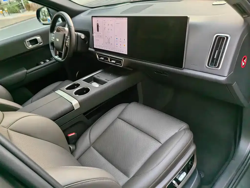 Li Auto L8 2022 из CN, фото 10
