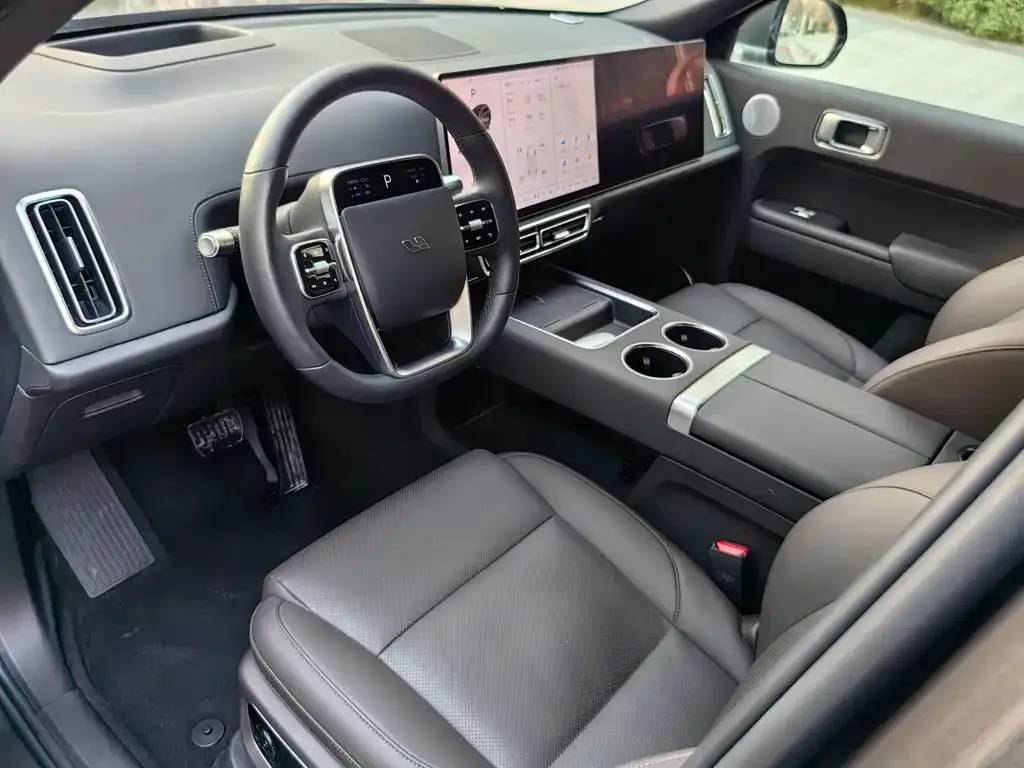 Li Auto L8 2022 из CN, фото 8