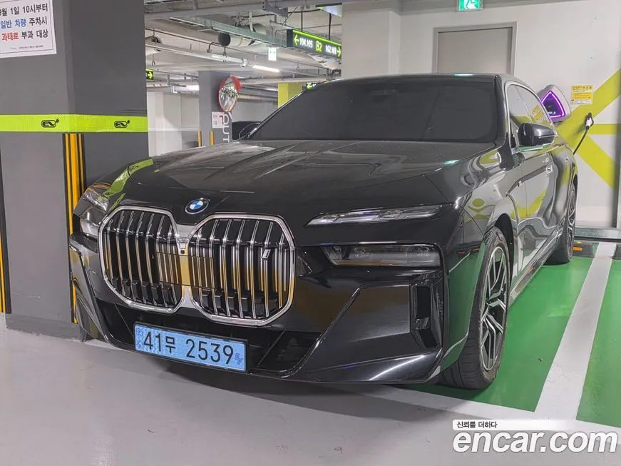 BMW i7 2024 из KR, фото 1